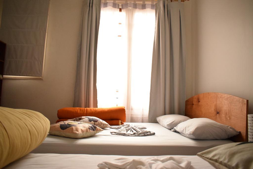 סנטיאגו Casa Roble Hostal Boutique מראה חיצוני תמונה