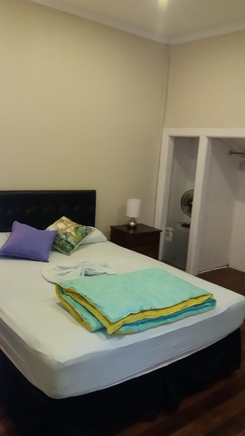 סנטיאגו Casa Roble Hostal Boutique מראה חיצוני תמונה