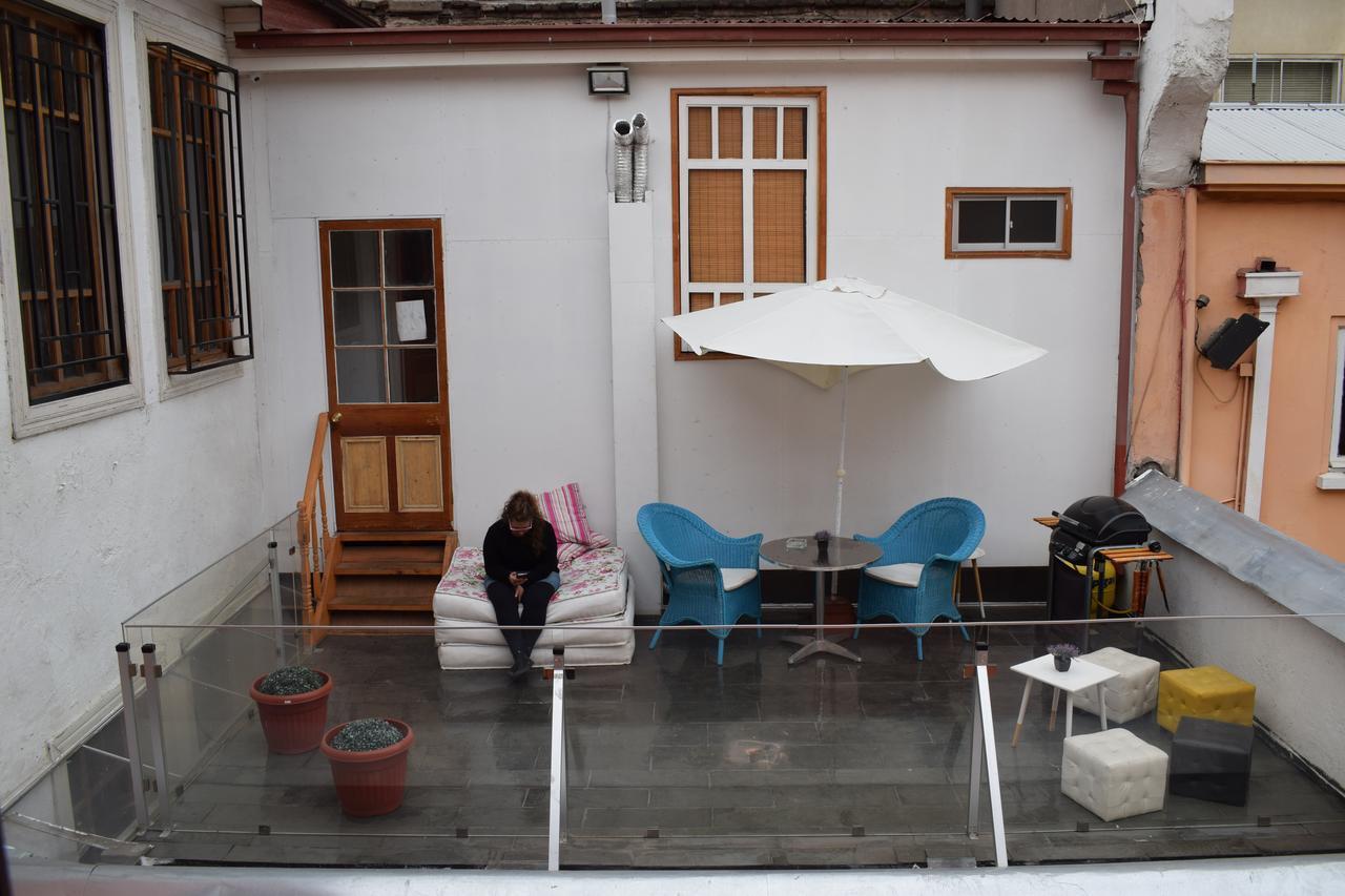 סנטיאגו Casa Roble Hostal Boutique מראה חיצוני תמונה