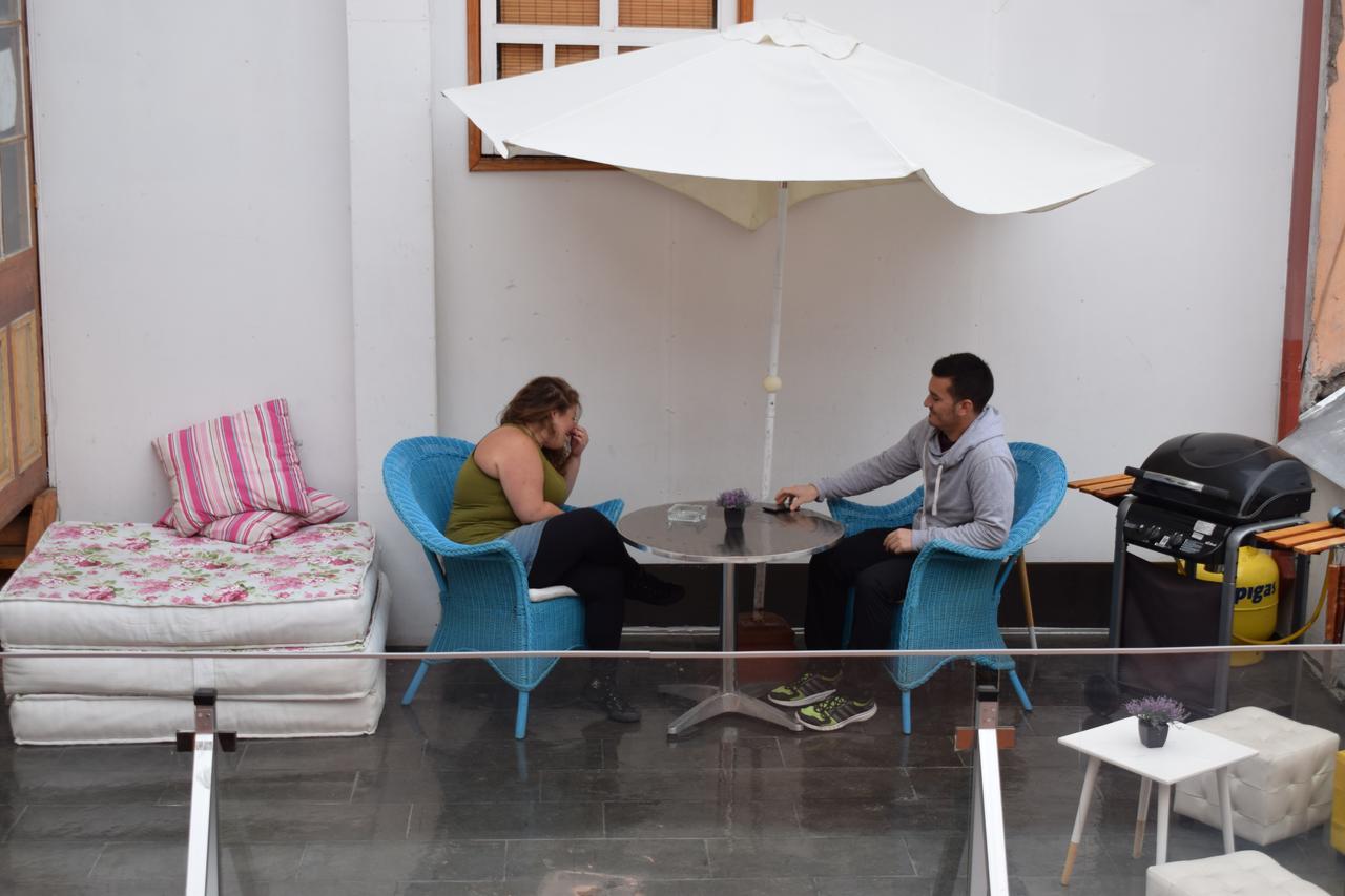סנטיאגו Casa Roble Hostal Boutique מראה חיצוני תמונה
