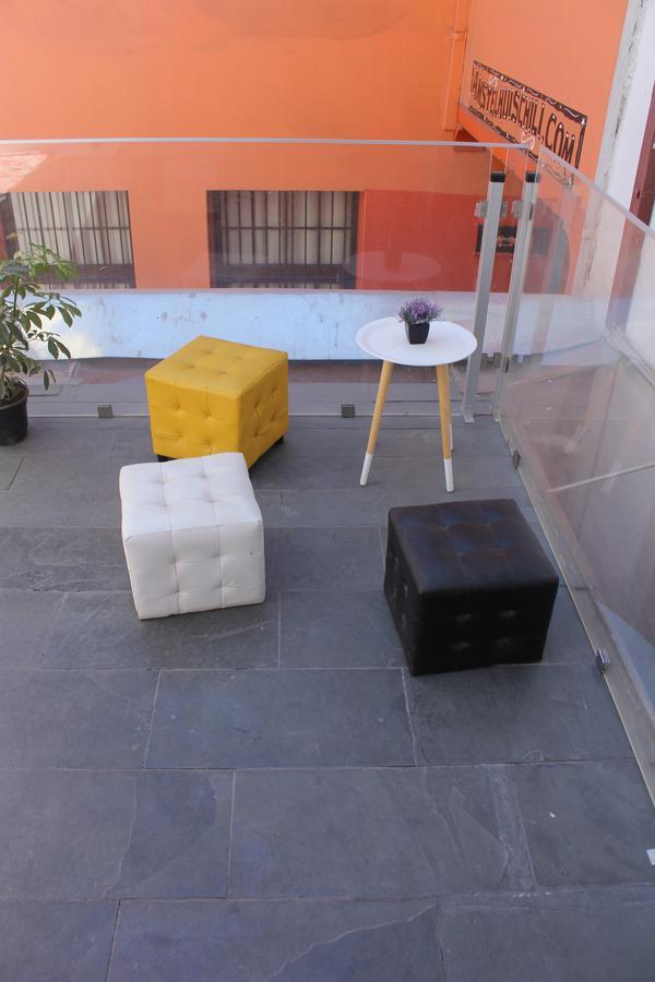 סנטיאגו Casa Roble Hostal Boutique מראה חיצוני תמונה
