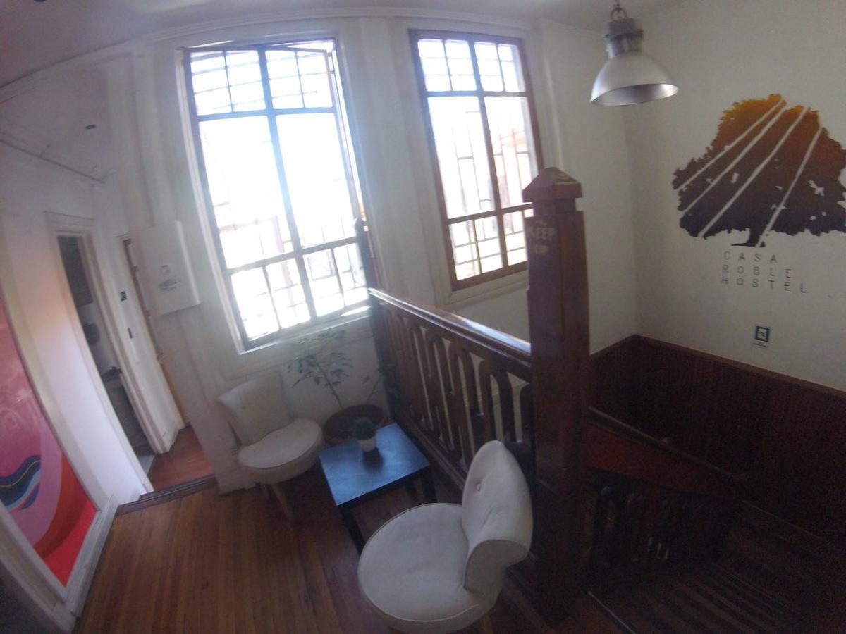 סנטיאגו Casa Roble Hostal Boutique מראה חיצוני תמונה