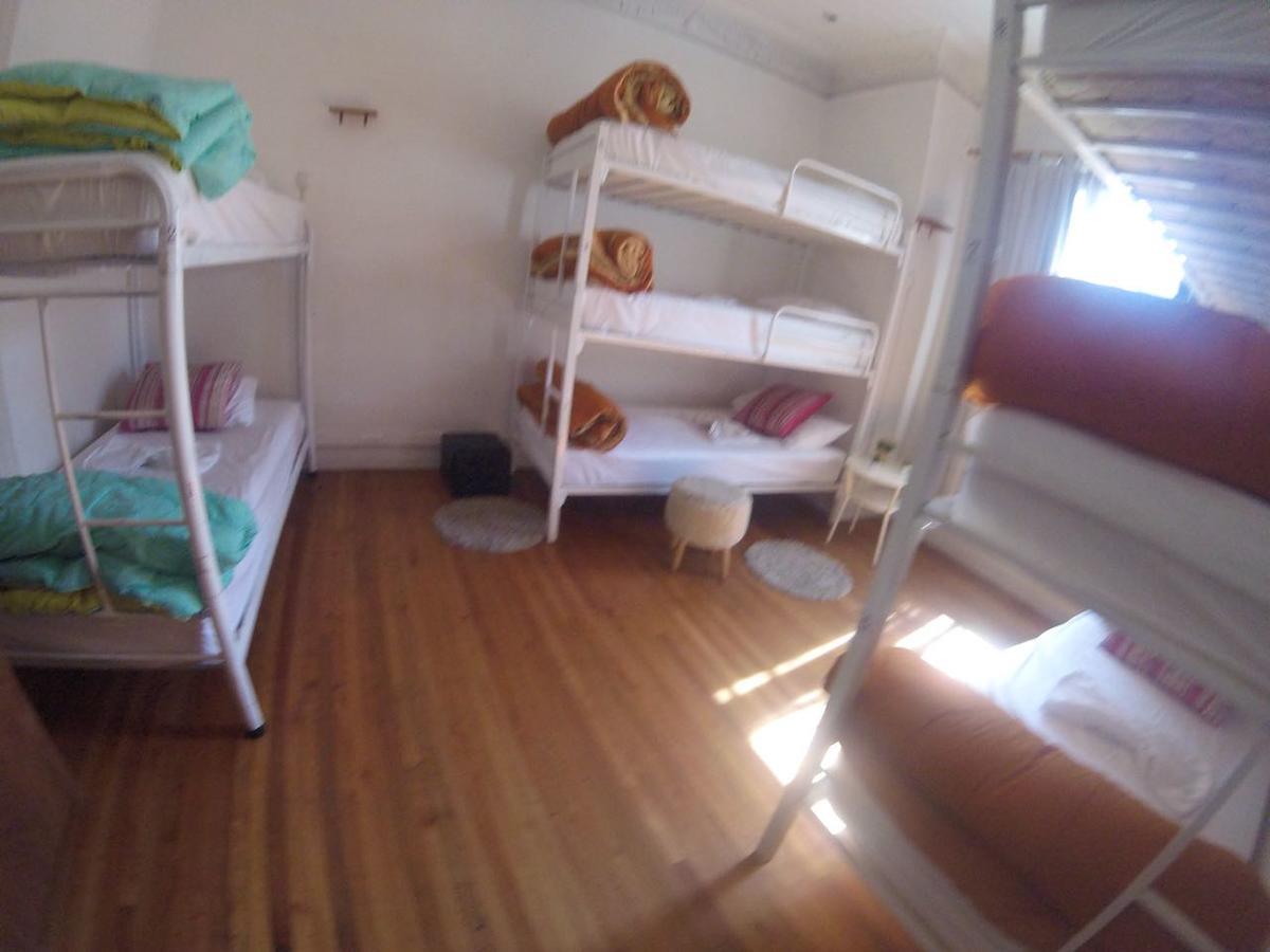 סנטיאגו Casa Roble Hostal Boutique מראה חיצוני תמונה