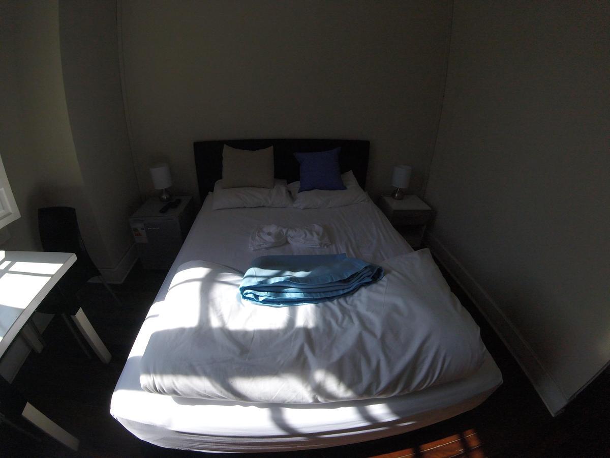 סנטיאגו Casa Roble Hostal Boutique מראה חיצוני תמונה