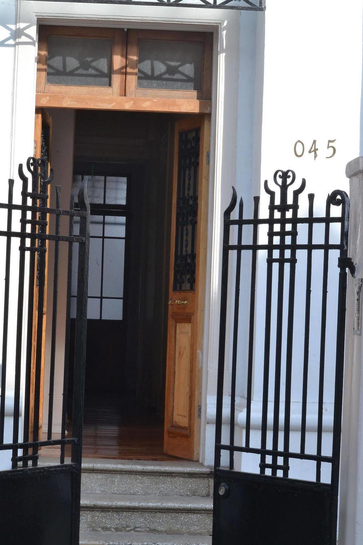 סנטיאגו Casa Roble Hostal Boutique מראה חיצוני תמונה